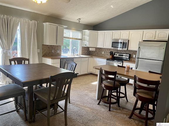 4th image of 11658 Willow Park Dr