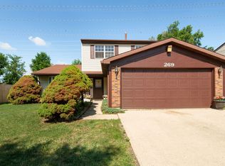 269 Yellow Pine Dr, Bolingbrook, IL 60440
