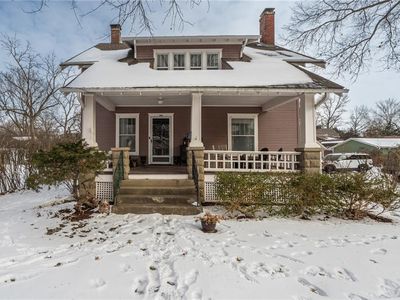 2208 Massachusetts St, Lawrence, KS, 66046