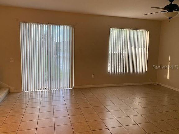 3rd image of 4890 Battaglia Blvd