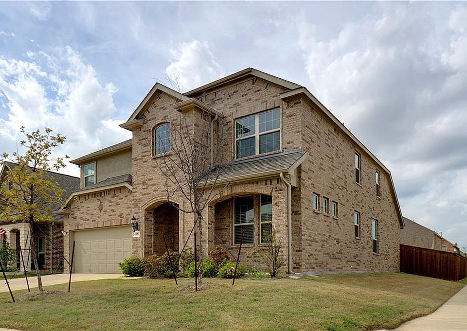 1st image of 4337 Oak Chase Dr