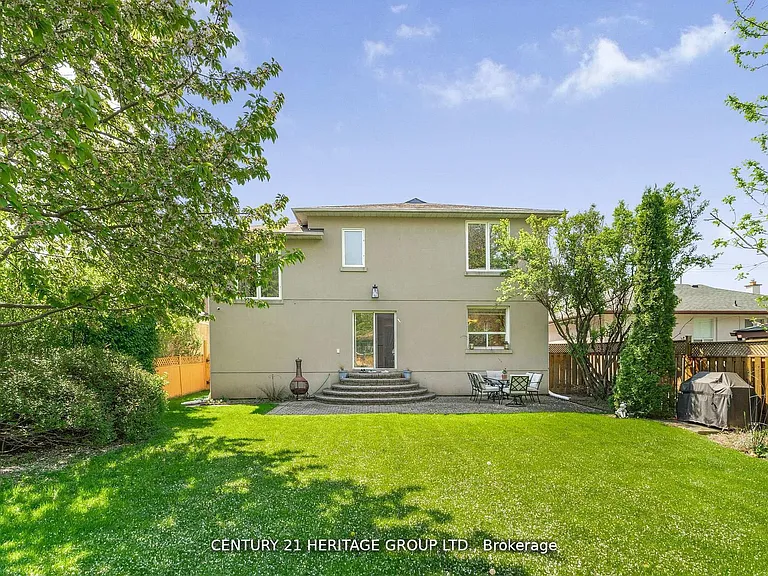 162 Goulding Ave — Photo 5