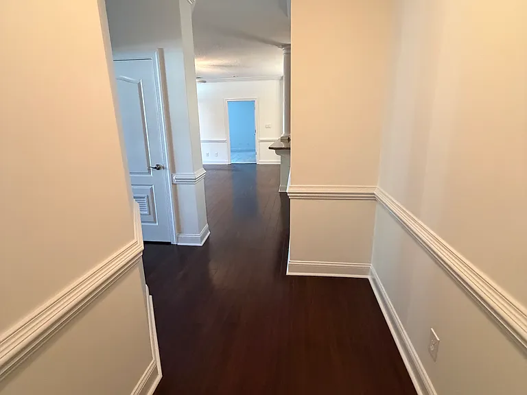 1931 Dante Ln #104 — Photo 8