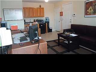 2nd image of 186 Robin Rd