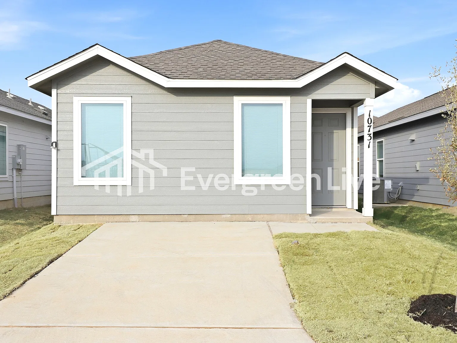 4 bed, 2.0 bath, 1375 sqft, $1,470 — Photo 1