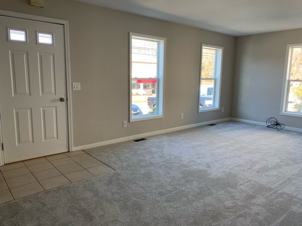 12 Hosier St #A, Selbyville, DE 19975