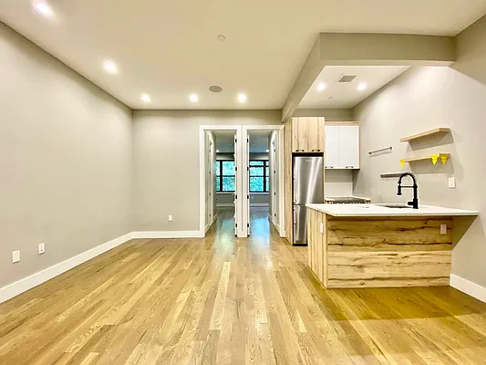 Rented by Doorway NYC, LLC | media 1