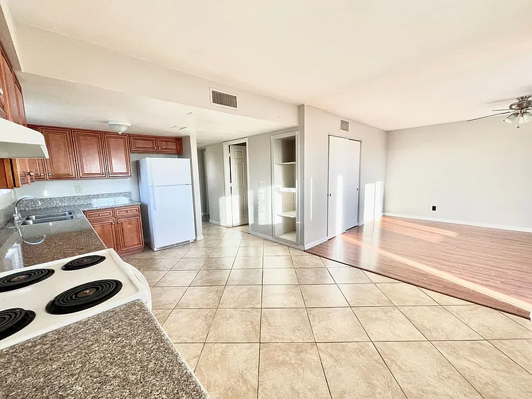 2149 Exeter Dr #1-4 — Photo 6