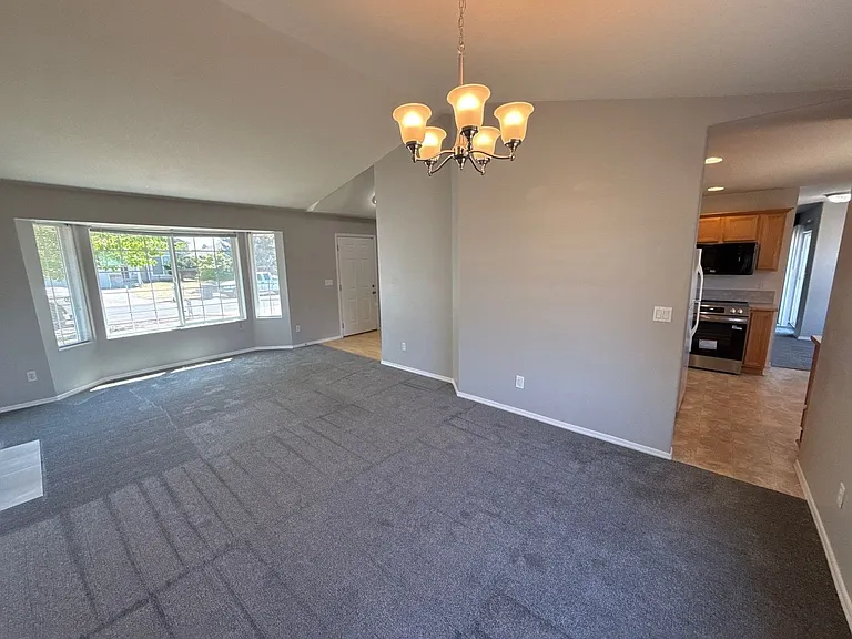 4105 Windy Ave NE — Photo 2