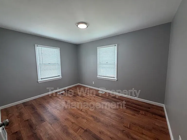 3349 Marmary Ln — Photo 19