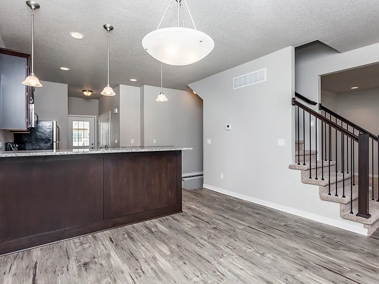 2071 SW Cascade Falls Dr — Photo 6