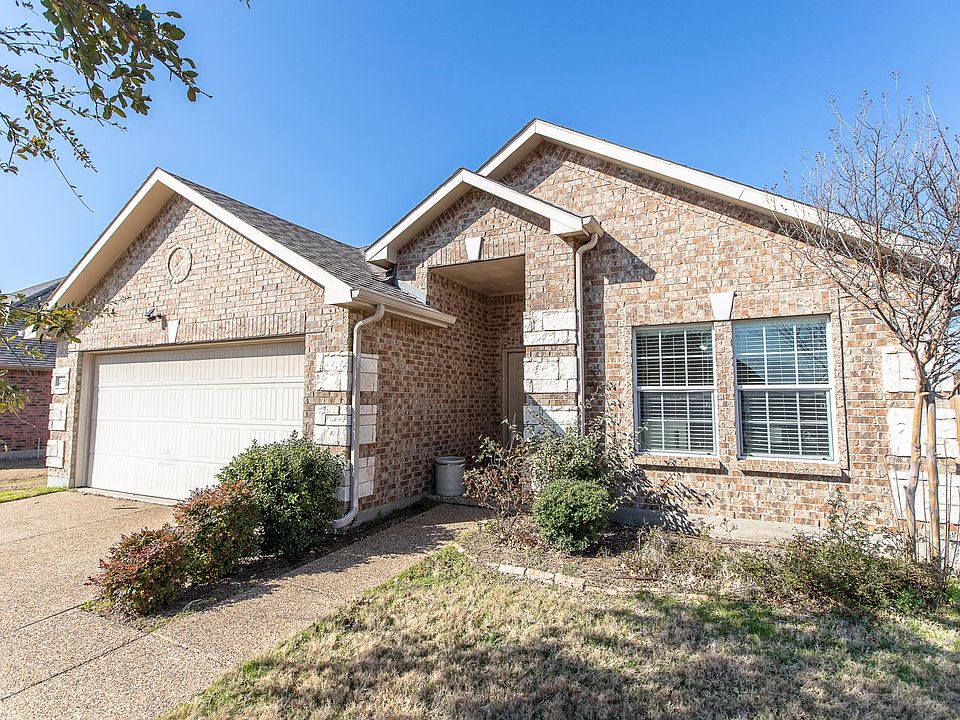 1st image of 2585 Saddlehorn Dr