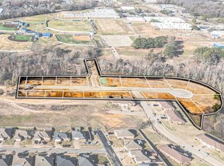 979 Malla Rd, Lindale, TX 75771