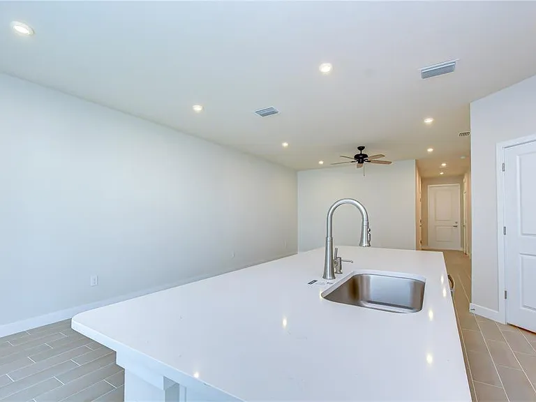 20253 Lou Angela Ln — Photo 12