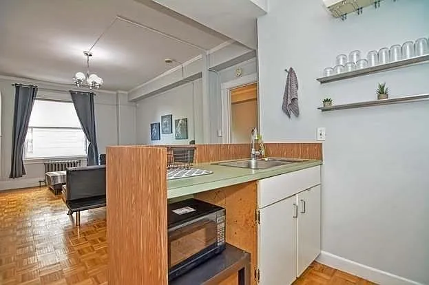 21 Beacon St #2J — Photo 9