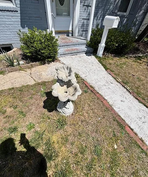 345 Walton St — Photo 4