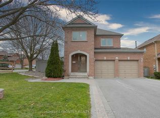 479 Blackstock Rd, Newmarket, ON L3Y8H6