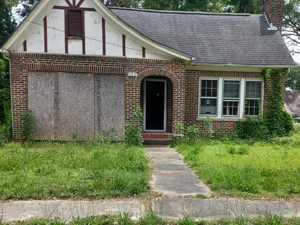 103 Summit Avenue, Kinston, NC 28501