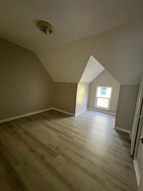 Building Photo - 448 W Chenery St #1/2