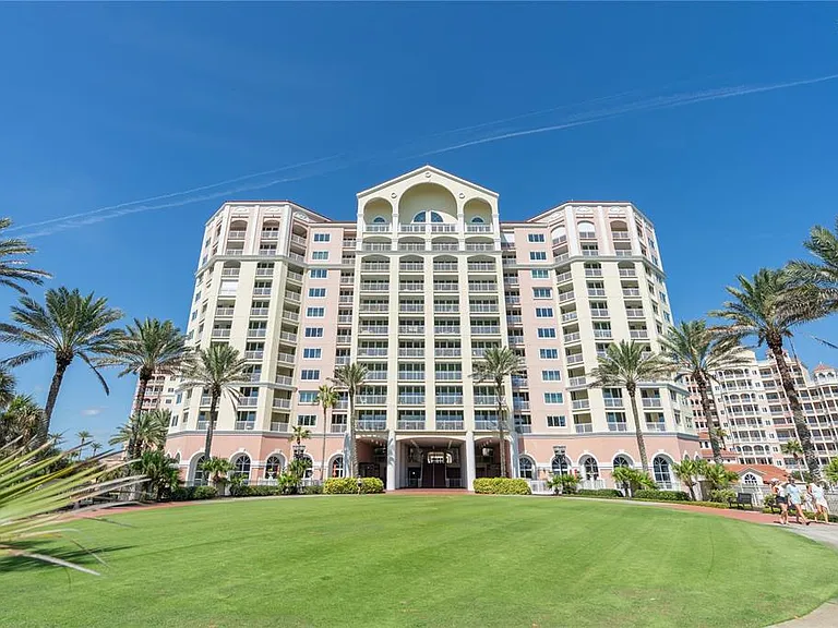 200 Ocean Crest Dr #1112 — Photo 1