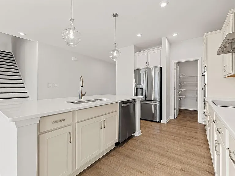 1341 Jordan Brook Dr — Photo 10