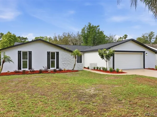 11814 W Riverhaven Dr, Homosassa, FL 34448