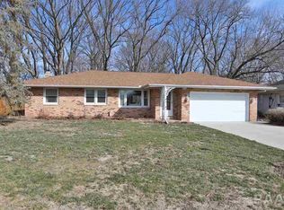204 Campanile Dr, East Peoria, IL