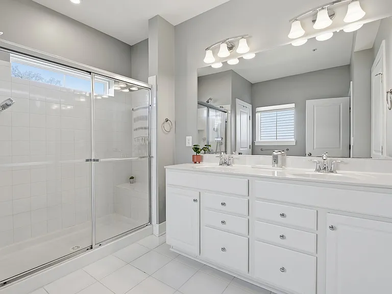 2658 Sequoia Ln — Photo 17