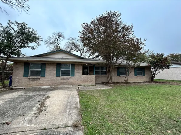 2935 Cameo Ln, Farmers Branch, TX 75234