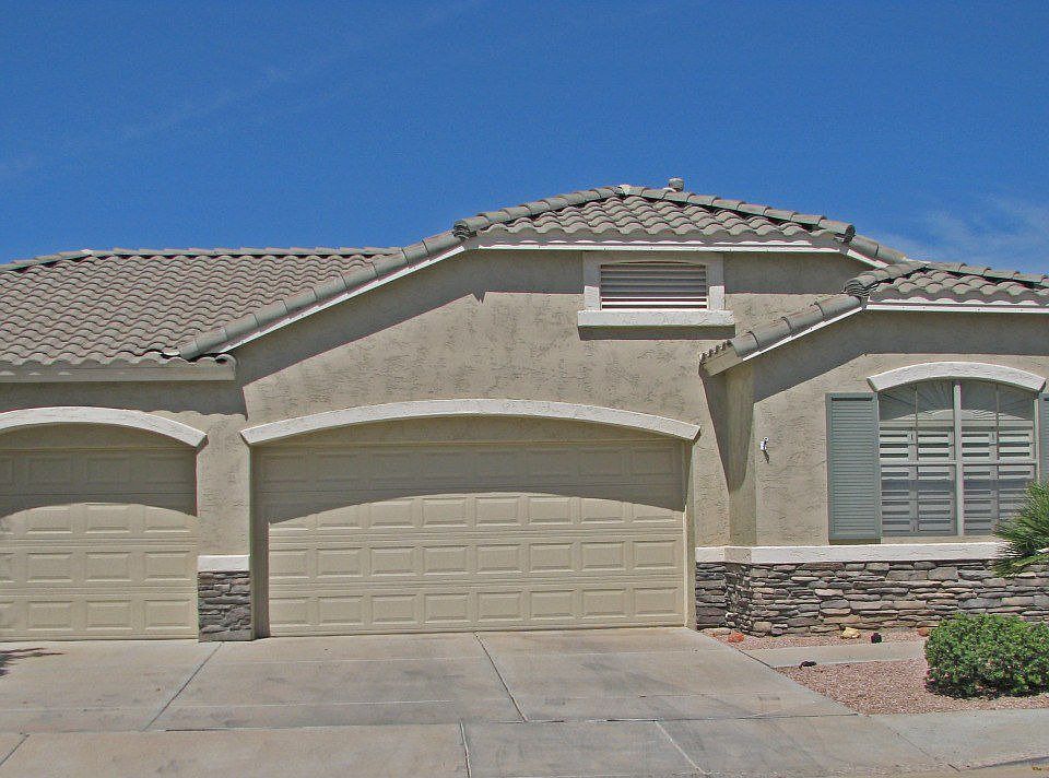 1st image of 17626 W Stinson Dr