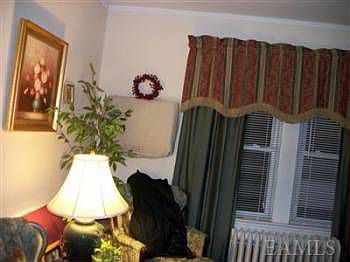 4th image of 2766 Woodhull Ave
