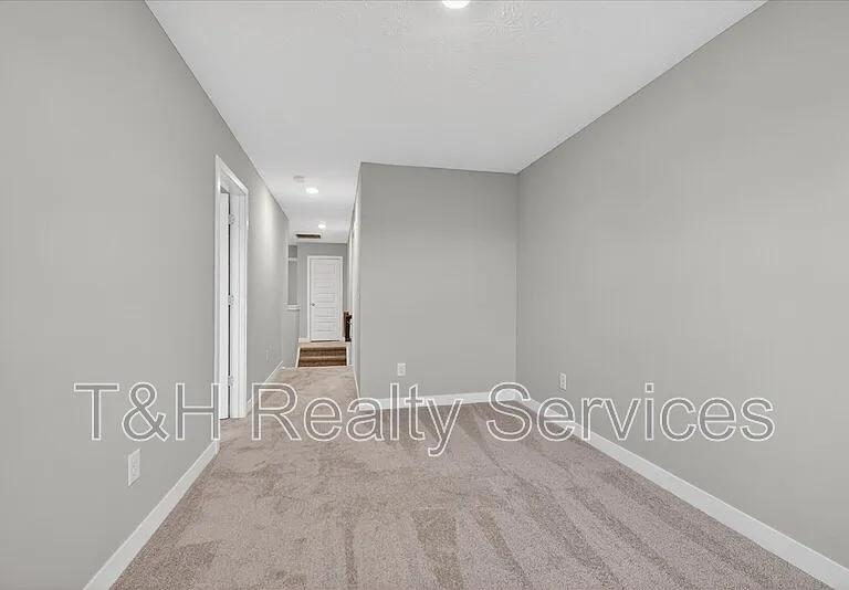 9586 Beckett St — Photo 20