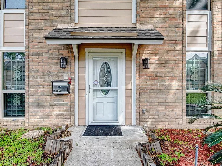 10716 Briar Forest Dr #30 — Photo 1