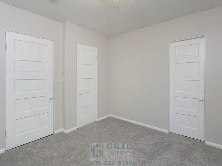 6827 SE Mitchell Ct — Photo 11