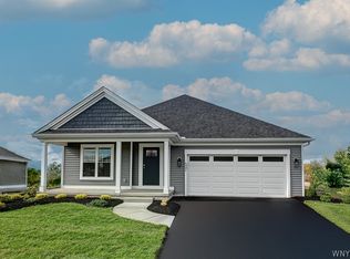 6685 Curtis Ct, Lockport, NY 14094