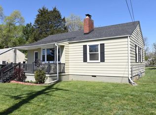 711 Hershberger Rd NW, Roanoke, VA 24012