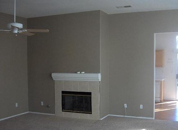 2nd image of 3957 Estancia Dr