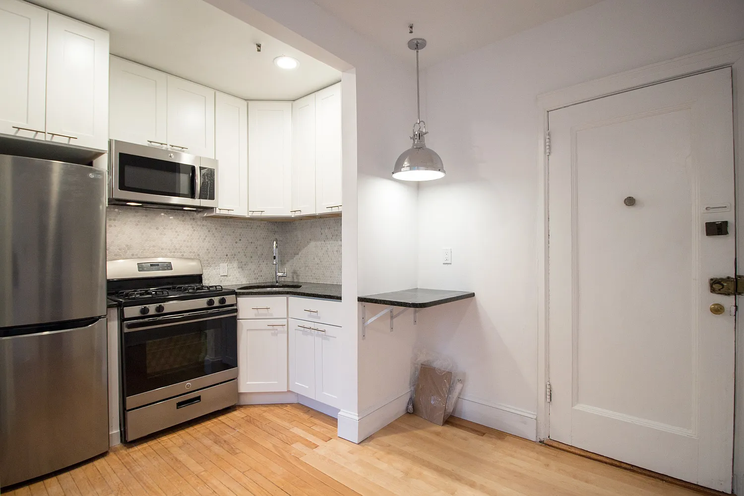 1 bed, $2,175 — Photo 3