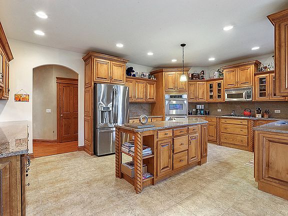 5th image of 25340 S Tuscany Dr W