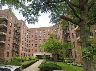 8035 Springfield Boulevard #3C, Jamaica, NY