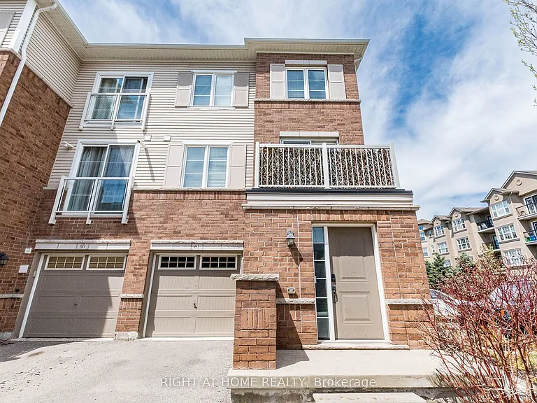 165 Hampshire Way #61 — Photo 5