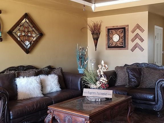 2nd image of 8215 W Larry Ln