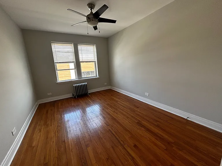 3922 N Milwaukee Ave — Photo 15