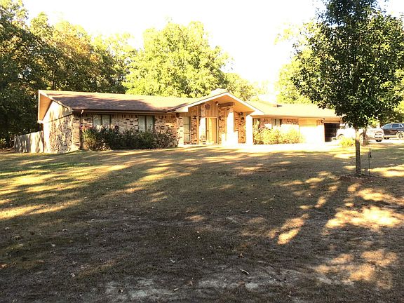 2nd image of 9827 Dyson Rd