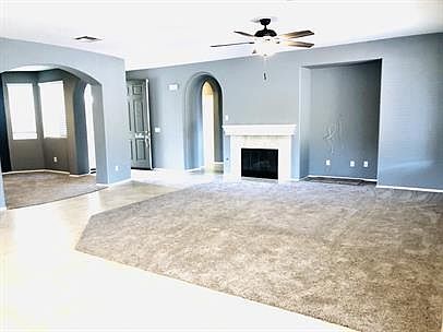 4th image of 28036 Windjammer Ct
