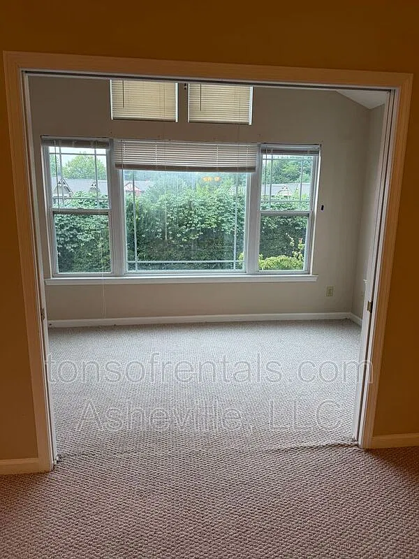 2 bed, 2.0 bath, 1064 sqft, $1,450 — Photo 4
