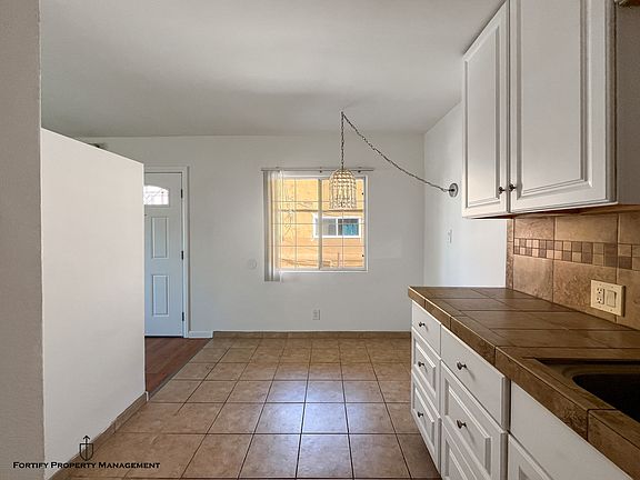 3rd image of 14830 Chadron Ave #11119368