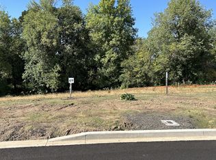 1587 NW Pinehurst Dr #69, McMinnville, OR