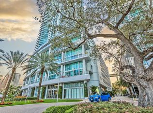 92 SW 3rd St APT 1507, Miami, FL 33130