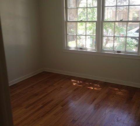 3rd image of 817 S Blakeley St